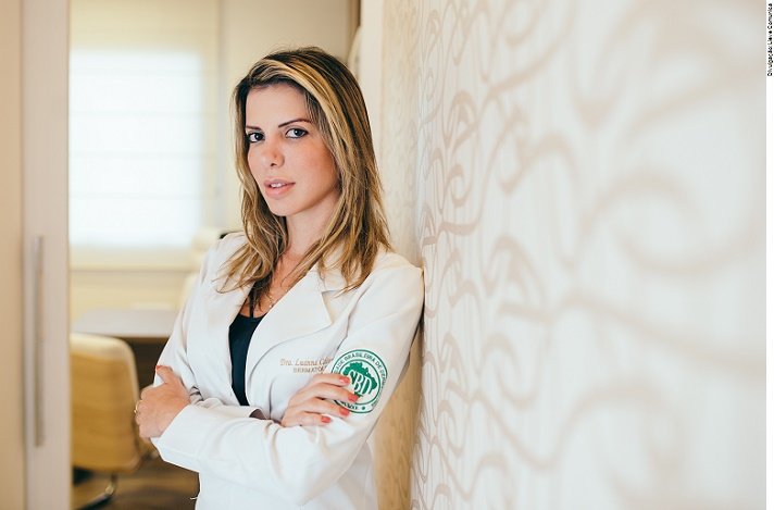 Dermatologista Luanna Portela
